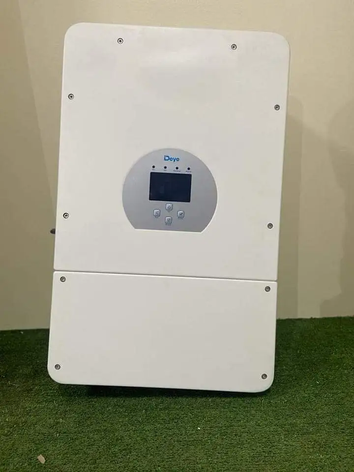 Deye 12KW hybrid single phase inverter SUN-12K-SG01LP1-EU